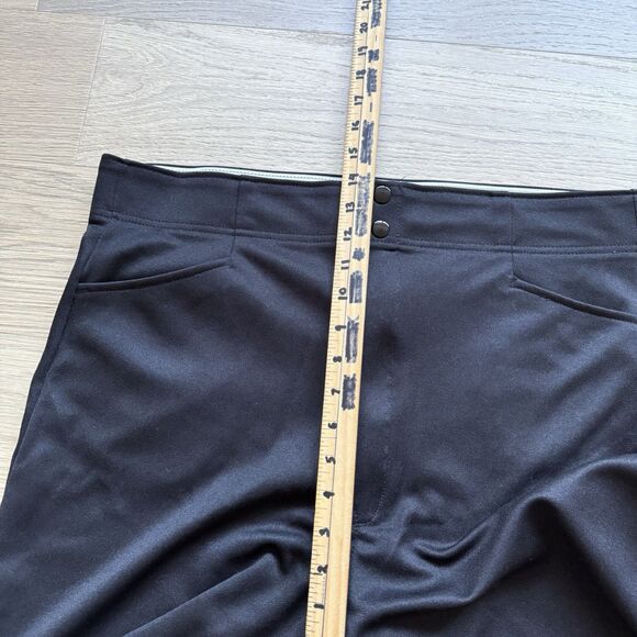 Vintage Wilson Shorts Men XL 70s 80s Football Coach Gym PE Black USA Costume - Picture 4 of 9